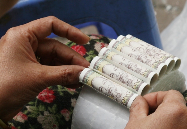 Tháp tiền tài lộc