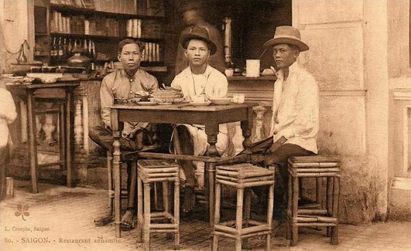 Quán cháo người Hoa