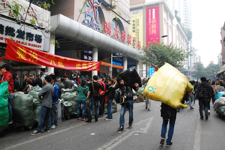 bat mi chi tiet 5 nguon lay si thoi trang nam 5