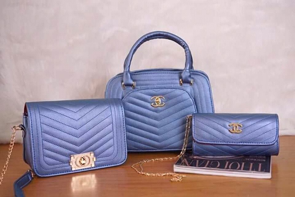 Giá theo số lượng: 120,000 - 145,000đ /bộ