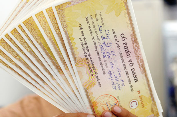 Cổ phiếu ngân hàng nên mua hay không?