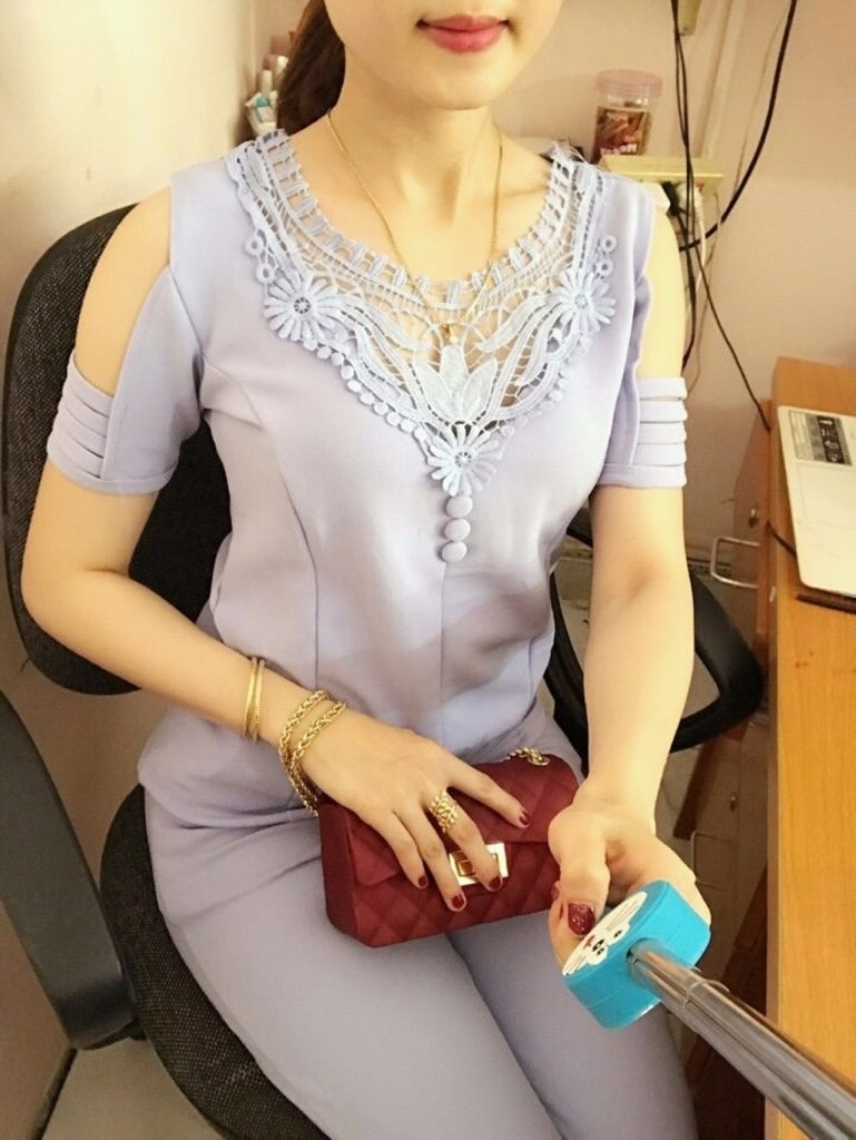 Giá theo số lượng: 54,000 - 64,000đ /bộ