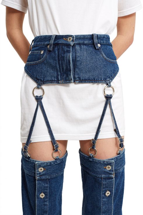 Giá cho một chiếc quần độc đáo này của Y/Project cũng không hề rẻ, đối với chiếc Detachable Jeans là khoảng $450 còn chiếc Gater Strap Jeans là $536.