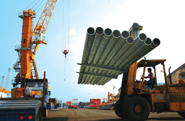 Doanh nghiệp thép vẫn tiếp đà tăng trưởng