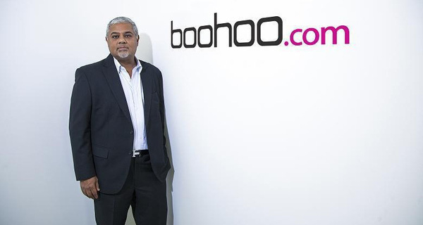 Chân dung ông trùm biến quầy hàng chợ thành đế chế thời trang 'mỳ ăn liền'