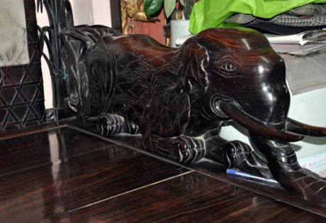 Tận mục những món đồ cổ giá tiền tỷ không bán