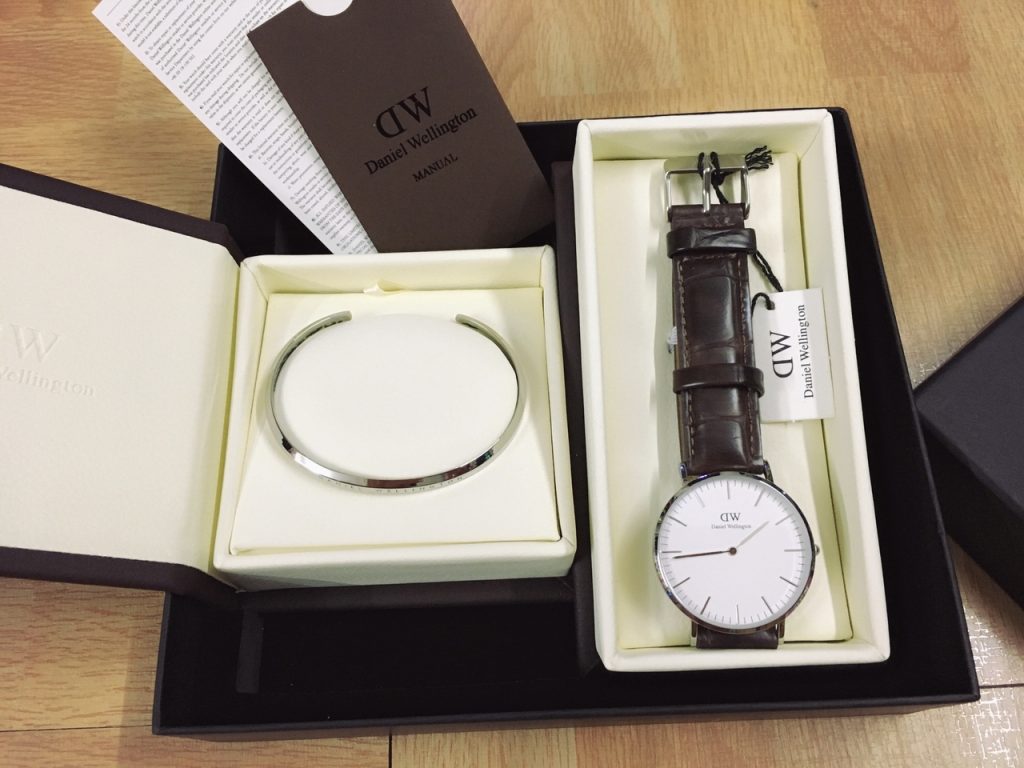 Giá theo số lượng: 590,000 - 640,000đ /cặp