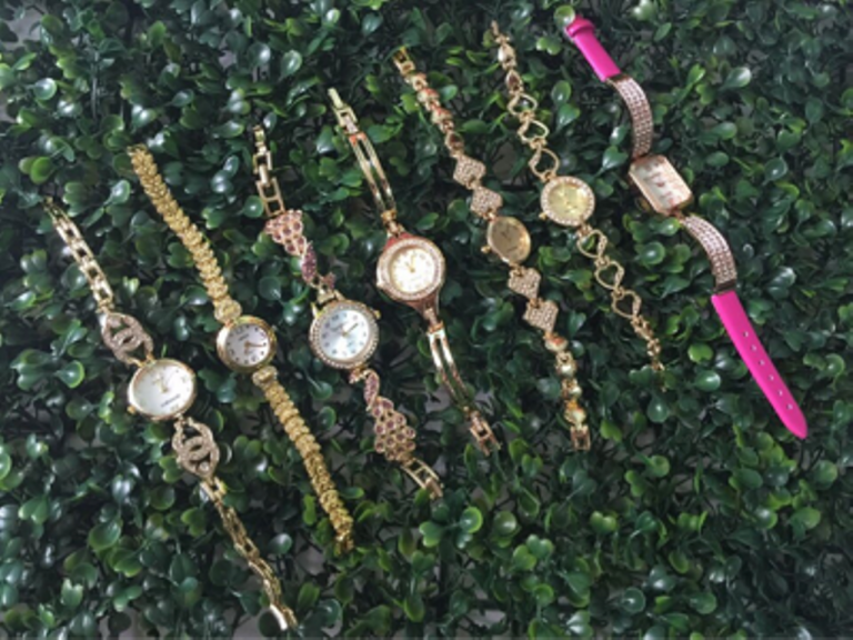 Nguồn hàng mỹ phẩm, phụ kiện từ ALOHA SHOP Quận 6 TPHCM giá tốt, nhiều sản phẩm mới lạ trên thị trường