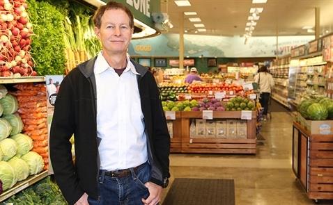 Từ kẻ bỏ học đến chuỗi siêu thị trị giá 13,7 tỷ USD