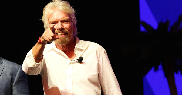 "Tỷ phú lập dị" Richard Branson tiết lộ bí mật làm nên công ty 8 tỷ đô: Mọi ý tưởng thu bé lại vừa bằng cuốn sổ tay nhỏ