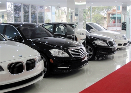 Tháng 'cô hồn' - đặc trưng của thị trường ôtô Việt Nam