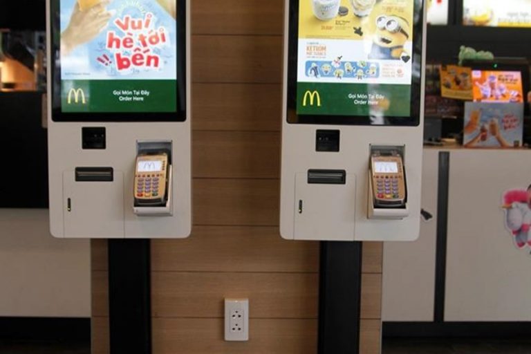 Gọi món tự động trong nhà hàng – Ngành F&B trong cuộc đua công nghệ