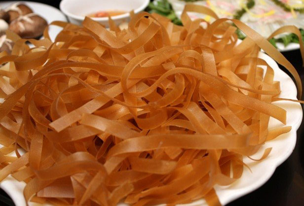 Có nhãn hiệu tập thể, bánh đa cua Hải Phòng bán thêm 15-20 tạ/ngày