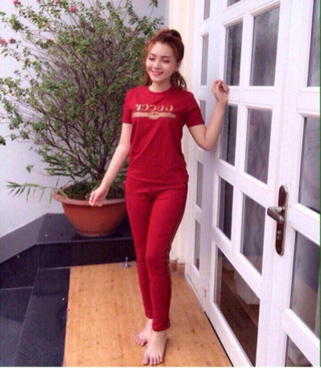 Giá theo số lượng: 115,000 - 125,000đ /bộ