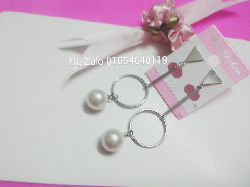 Giá theo số lượng: 16,000 - 18,000đ /đôi