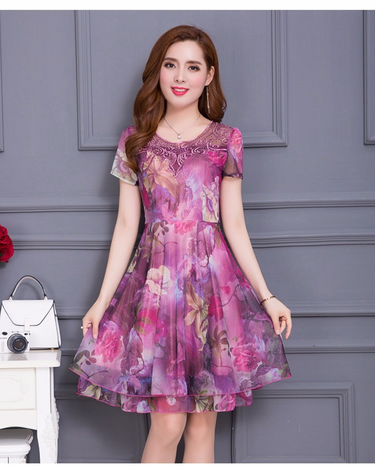 Giá theo số lượng: 320,000 - 340,000đ /cái