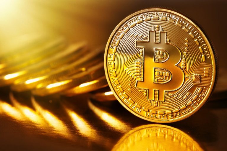 Bitcoin - Tiền ảo tiềm ẩn nhiều rủi ro