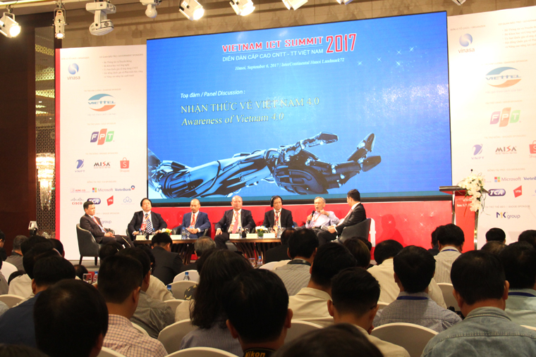 Nhiều ý kiến trái chiều về việc Việt Nam liệu có bắt kịp chuyến tàu 4.0