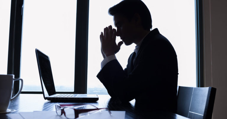 startup-sat-nghiep-vi-ham-khach-hang-thumbnail