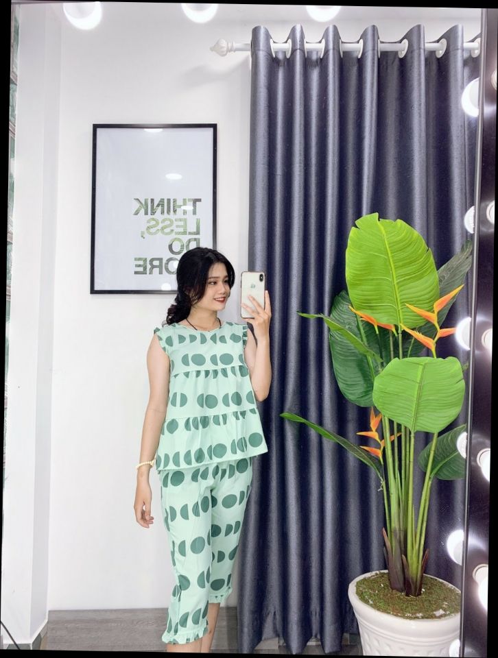 Bộ đồ lụa chất mát