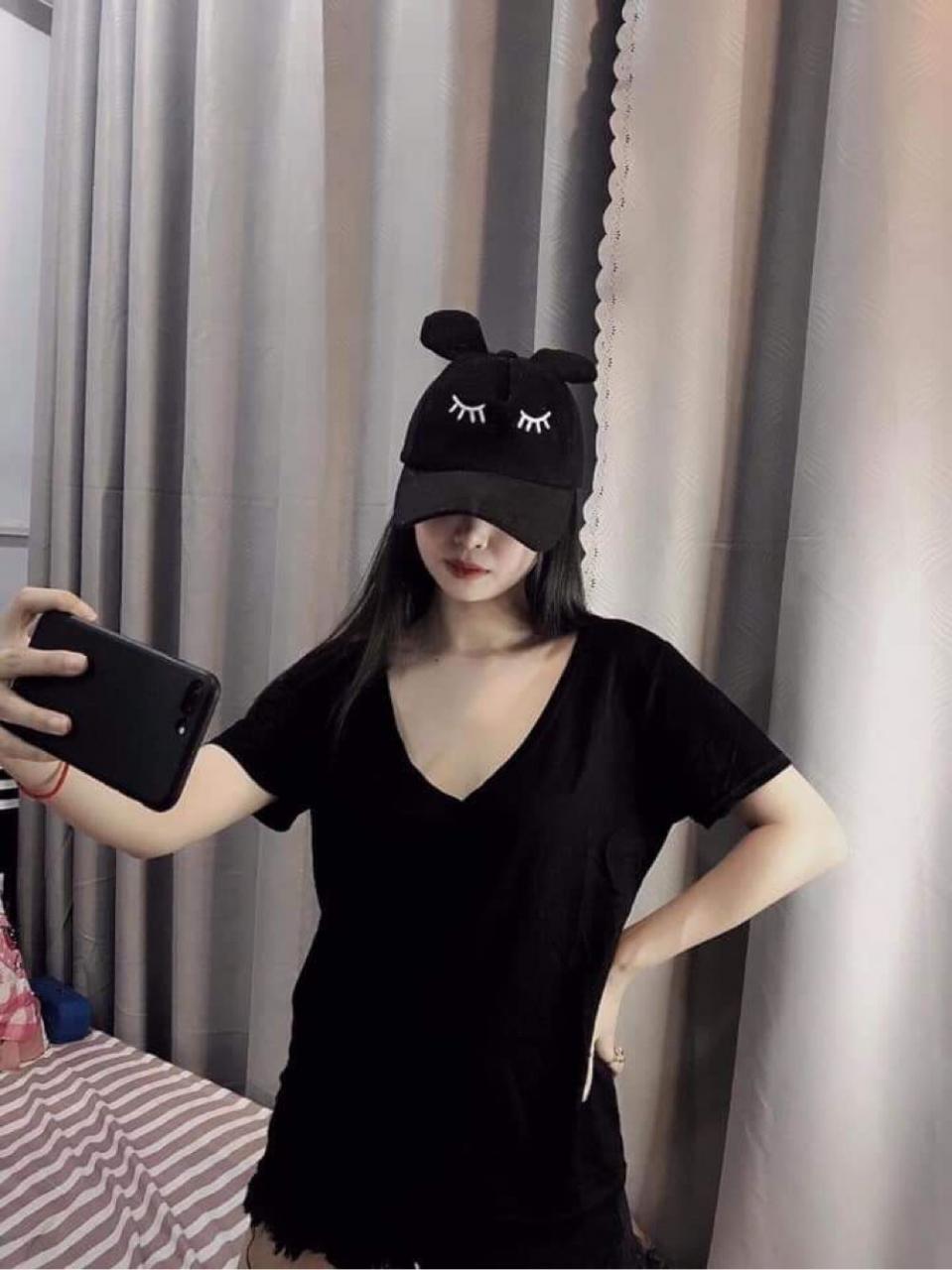 Mẫu áo thun trơn giấy độc lạ